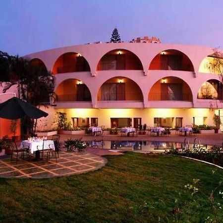 Sahil Sarovar Portico ロナバラ エクステリア 写真